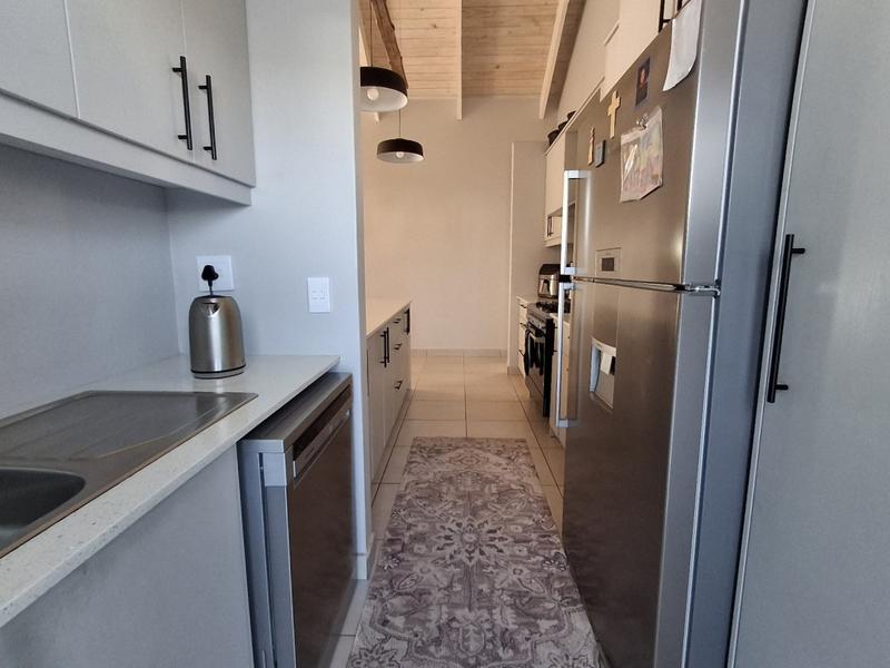 3 Bedroom Property for Sale in Britannia Bay Western Cape